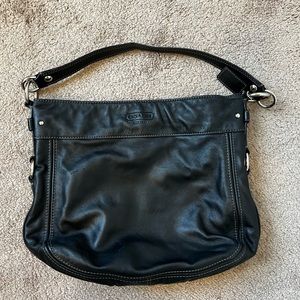 Coach Black Leather Tote / shoulder bag - early 2000s